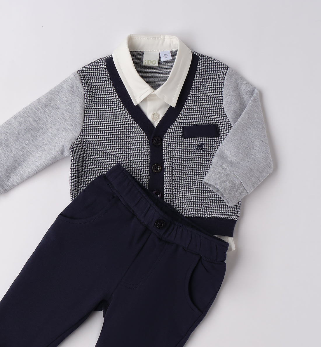 Completo elegante neonato in caldo cotone blu e grigio visto sul davanti