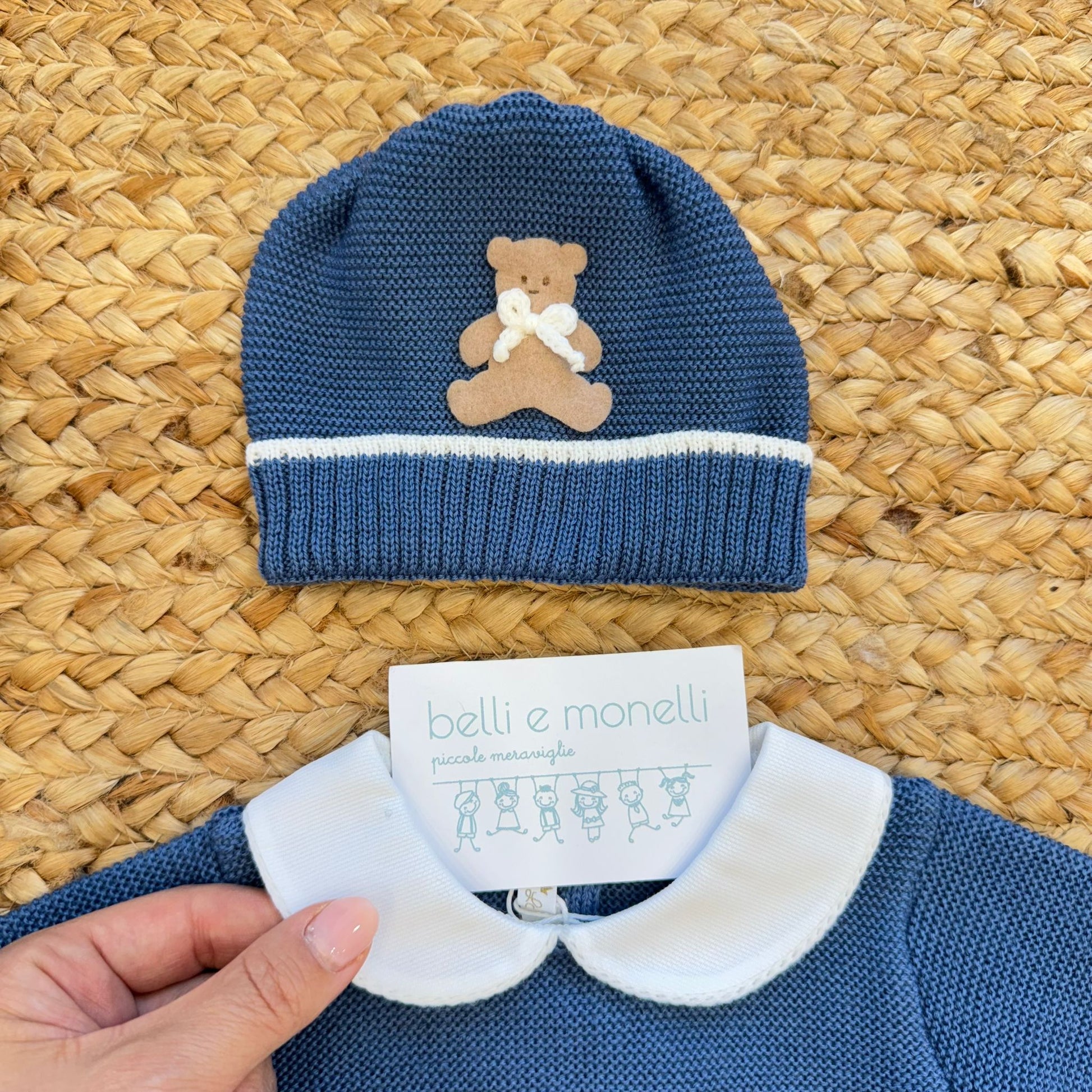 Copertina neonato pura lana blu con orsetto applicato