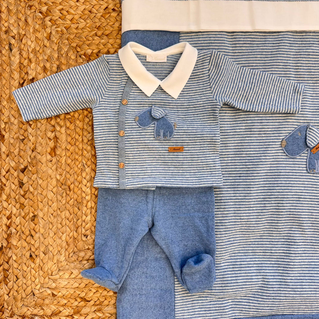 Uscita clinica in caldo cotone per neonata con copertina, coprifasce e accessori