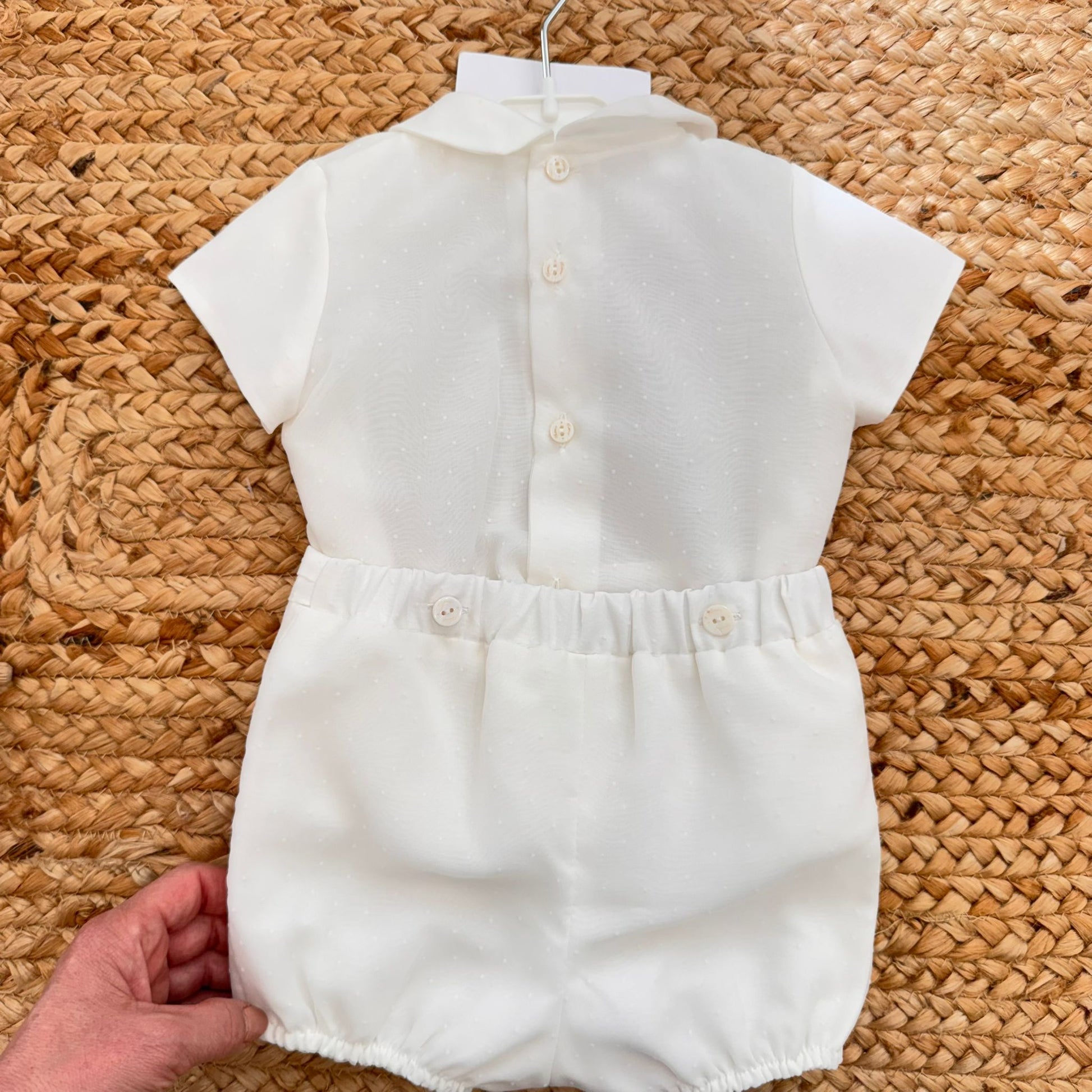 Retro completo battesimo bimbo bianco con chiusura posteriore e pantaloncino coordinato