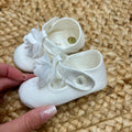 Scarpine battesimo neonata con cinturino e bottone