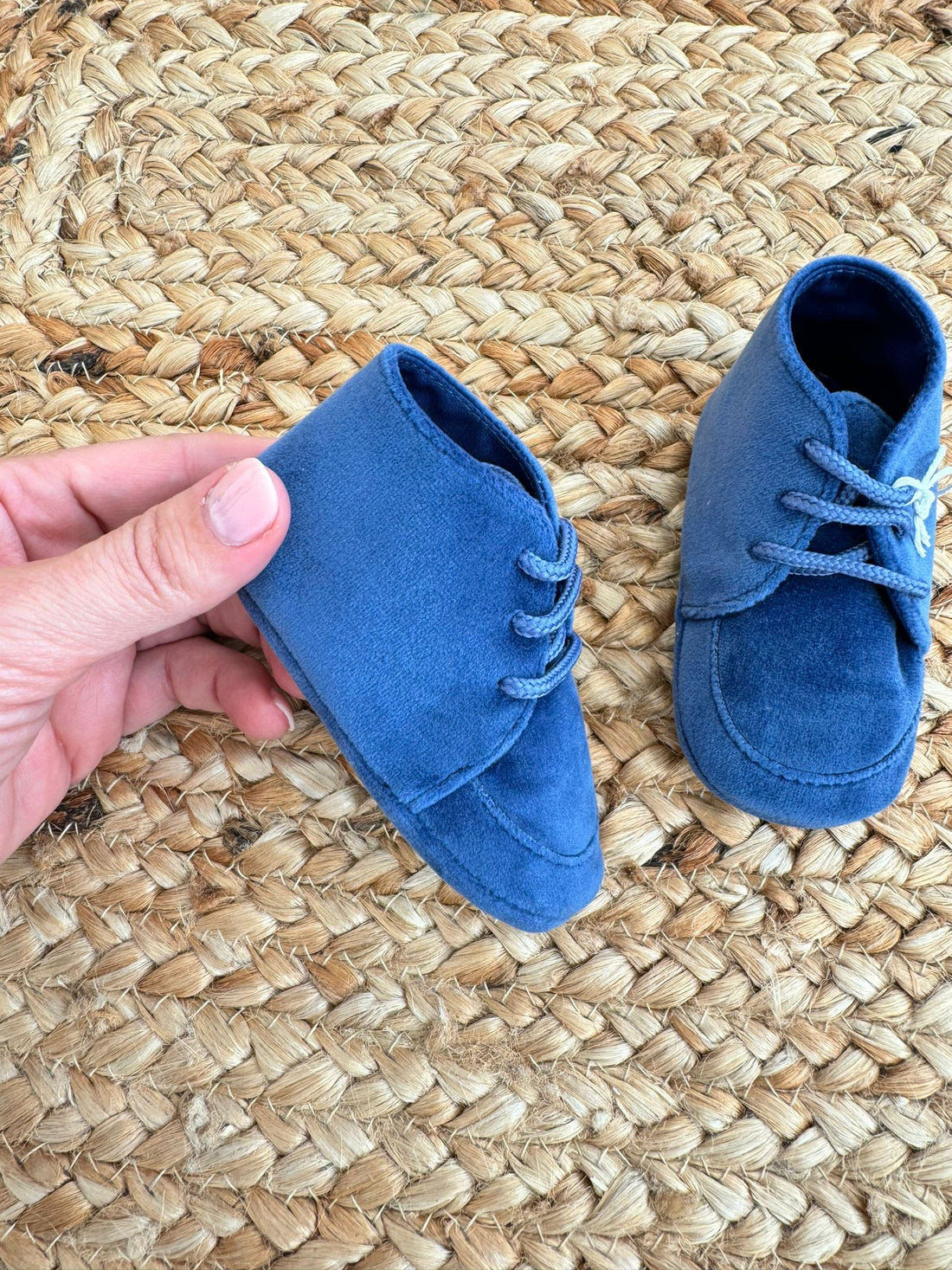 scarpina blu, scarpina battesimo, accessori bambino, moda bambino, eleganza, abbigliamento bambini, scarpe per bambini, Belli e Monelli, Ambarabà.