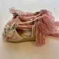 Scarpine cerimonia bambina vista laterale con laccetti in tulle