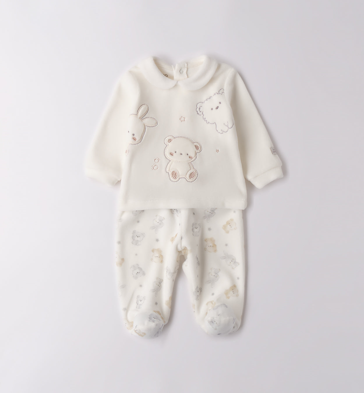 Tutina due pezzi unisex in ciniglia bianca con ricami animaletti e pantalone fantasia