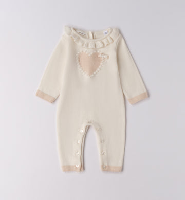 Tutina neonata caldo cotone e lana panna con cuore e rouche vista frontale