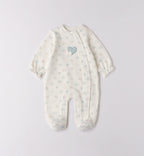 Tutina neonata caldo cotone panna con cuori rosa e beige, fronte.
