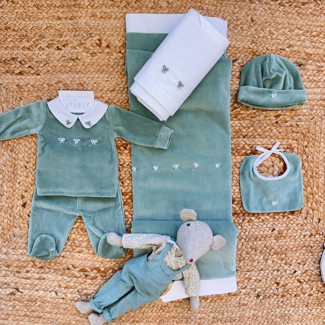 Uscita clinica ciniglia verde salvia neonata completo con accessori