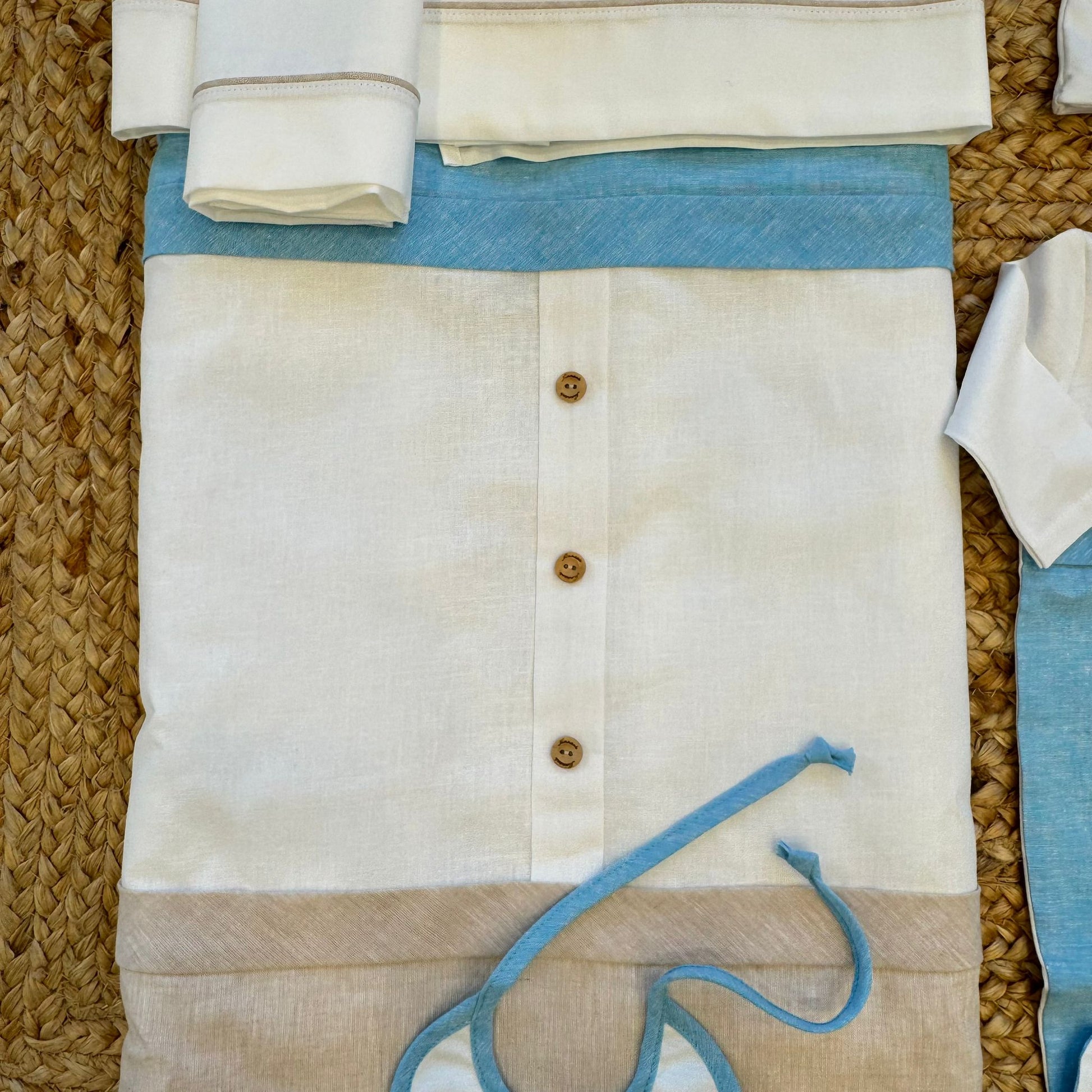 Uscita clinica neonato in cotone e lino con cavallino NINNAOH