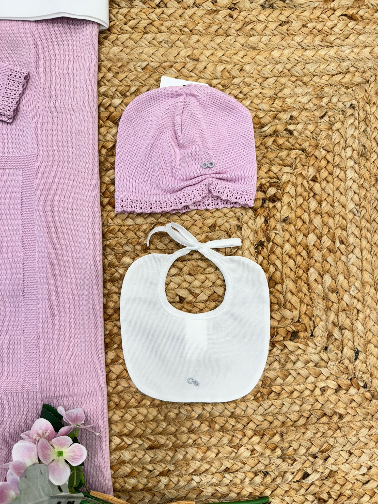 Completo Neonata Glicine Con Coprifasce e Coperta Ricamata nodo d'amore