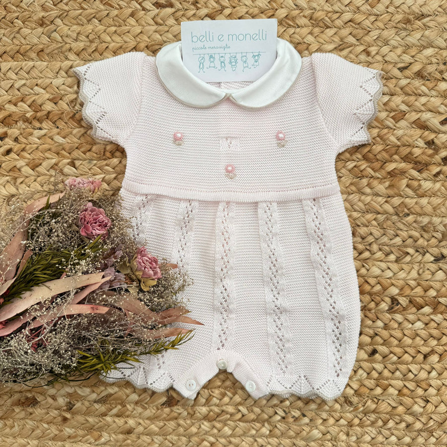 Pagliaccetto neonata in cotone 100% rosa cipria con colletto bianco