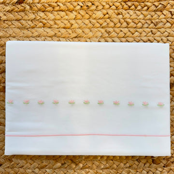 Lenzuola baby culla in cotone batista bianco con ricamo floreale rosa per corredino nascita bimba