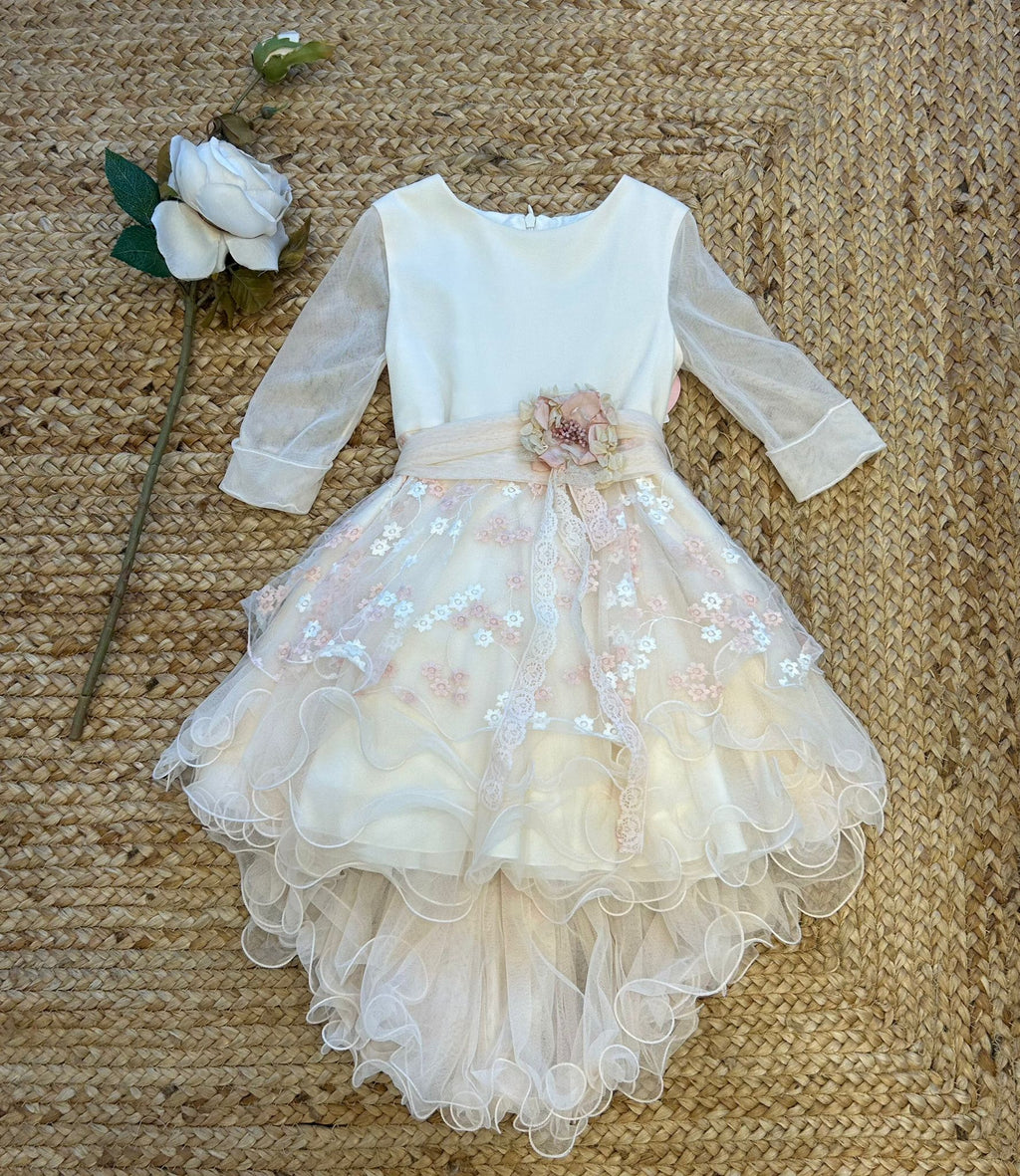 Abito cerimonia bambina avorio con fiori ricamati rosa e bianchi.

