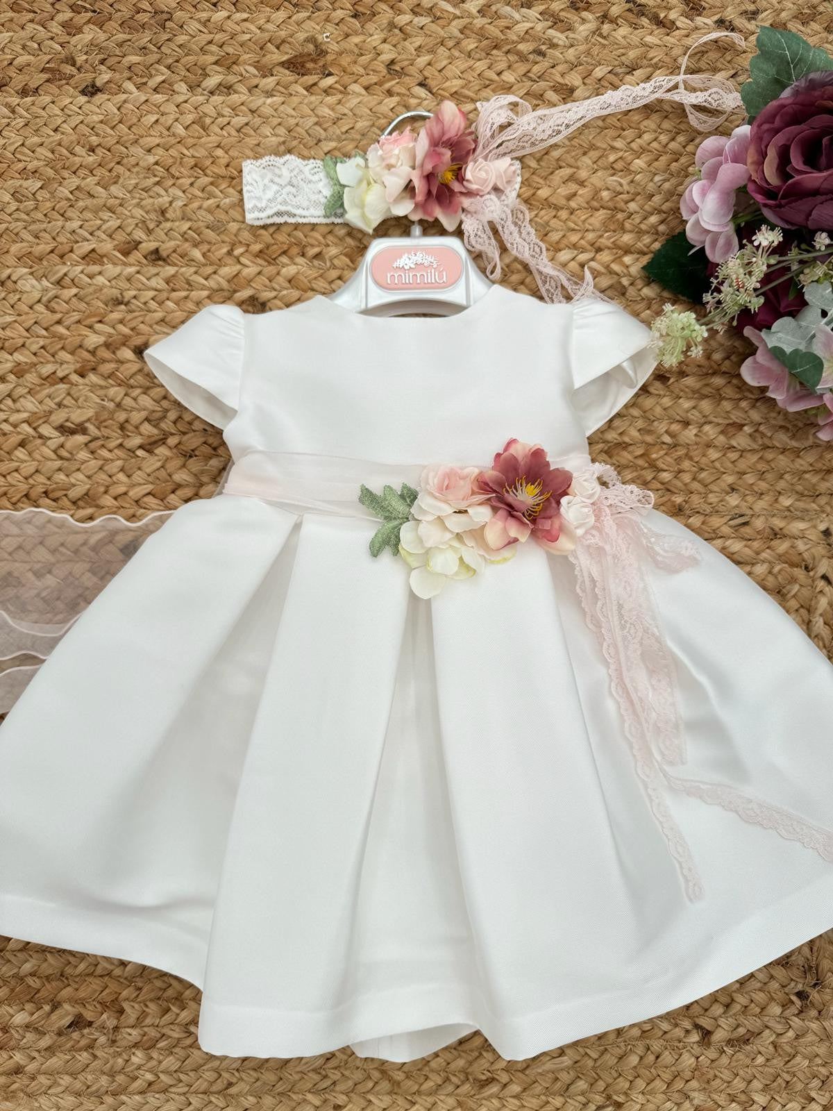 Abito battesimo avorio bambina con decorazioni floreali