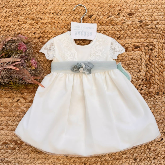 Abito battesimo bimba bianco con fascia azzurro polvere