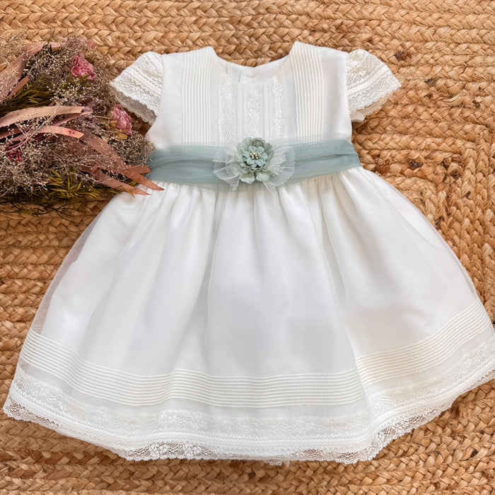 Abito battesimo bimba bianco panna con fascia verde salvia
