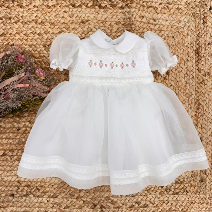 Abito battesimo bimba in organza di seta con ricami artigianali floreali rosa sul corpino