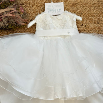 abito battesimo bimba elegante con tulle e ricami floreali