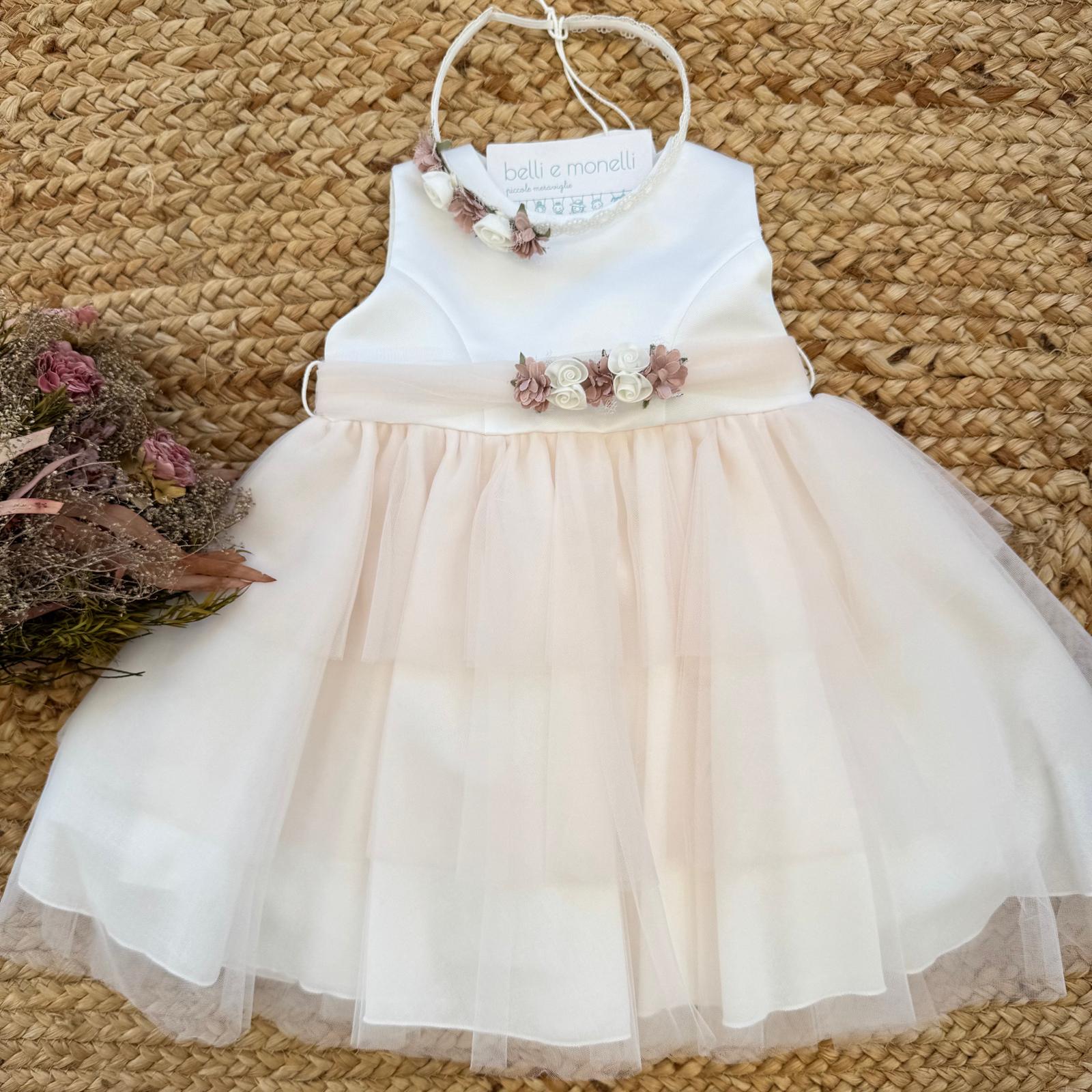 abito battesimo bimba bianco e rosa cipria in tulle con fiori applicati