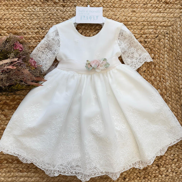 Abito battesimo neonata bianco con maniche in pizzo ricamato floreale