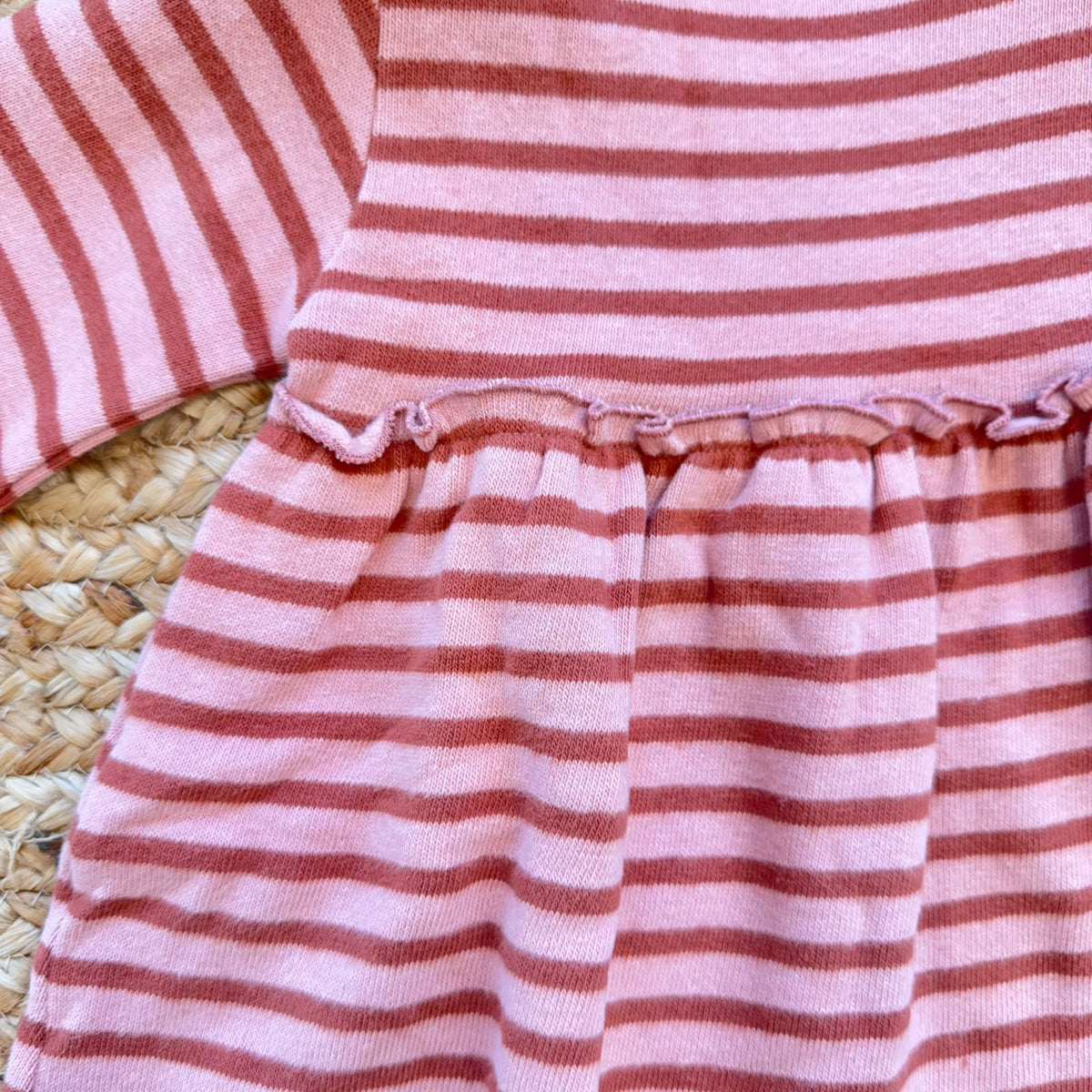 Abito bimba in 100% cotone felpato a righe rosa e mattone