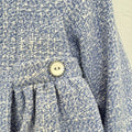 Abito elegante bimba in tweed azzurro con fiocchi in velluto blu
