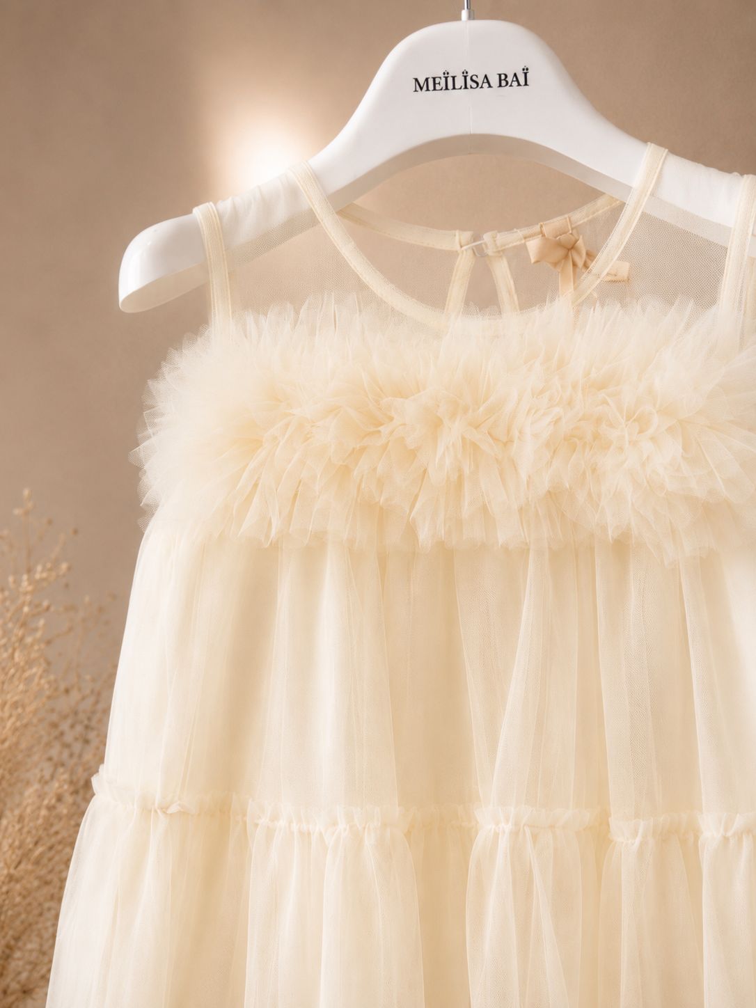 Abito bimba elegante color vaniglia in tulle per cerimonia