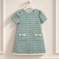 Abito elegante bambina in tweed verde acqua con dettagli gioiello avorio, maniche corte e linea svasata