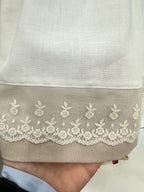 Abito In Lino Beige E Bianco Panna