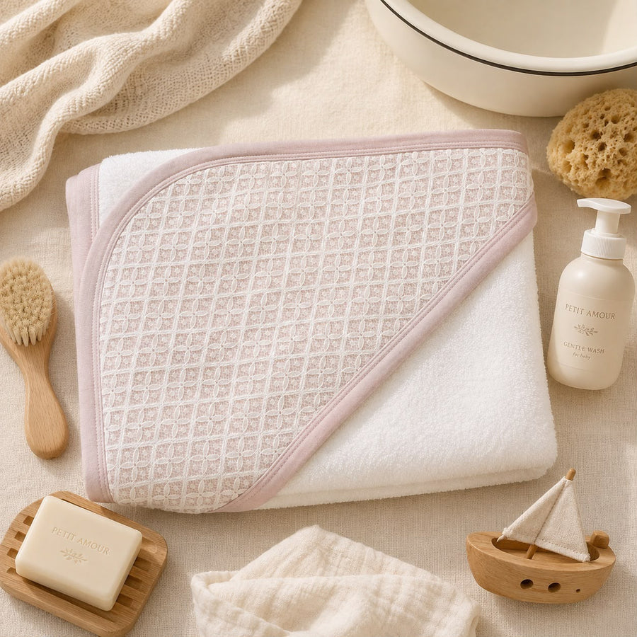 Accappatoio con cappuccio bambina in cotone e bambù rosa