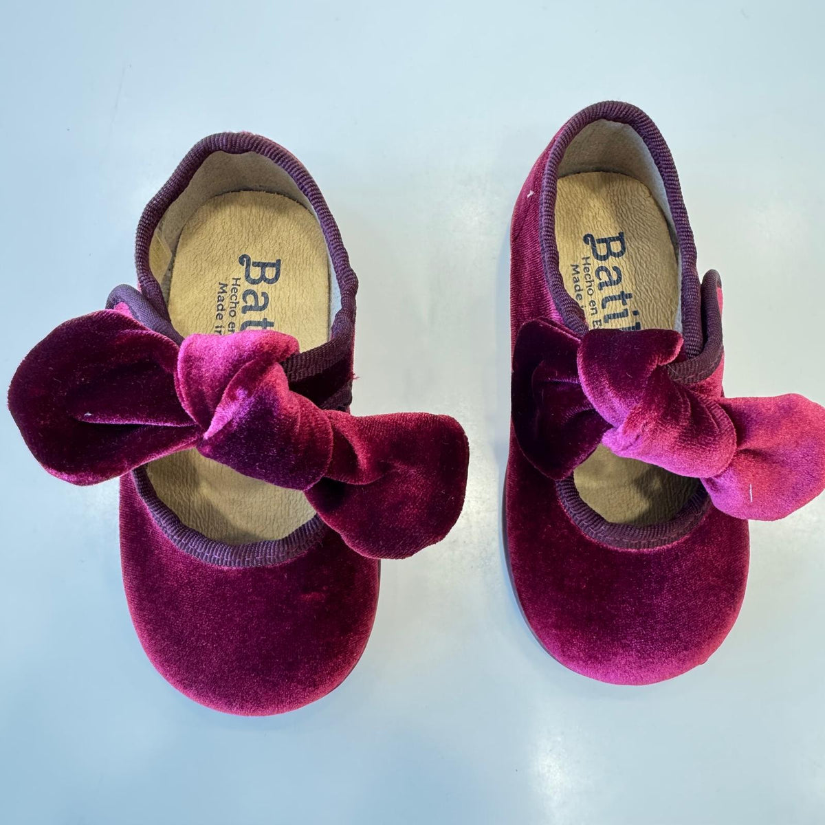 Ballerine bimba in velluto bordeaux con maxi fiocco tono su tono