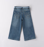 Coordinato bambina con camicia a righe e jeans a zampa con cintura azzurra


