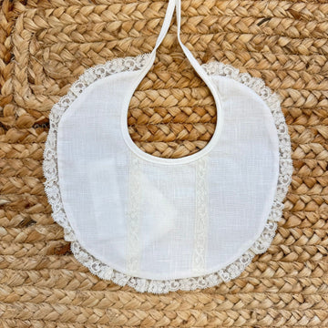 bavaglino battesimo bimbo con pizzo elegante