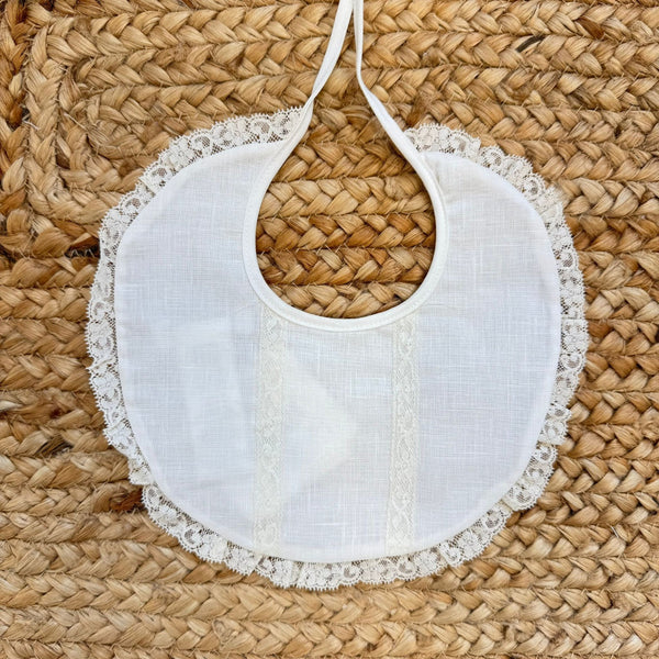 bavaglino battesimo bimbo con pizzo elegante