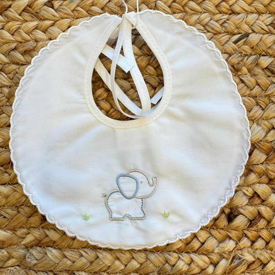 Bavaglino neonato in cotone con elefantino ricamato