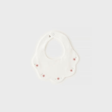 Bavetta neonata in 100% cotone con piccoli fiorellini rosa ricamati per corredino nascita bambina