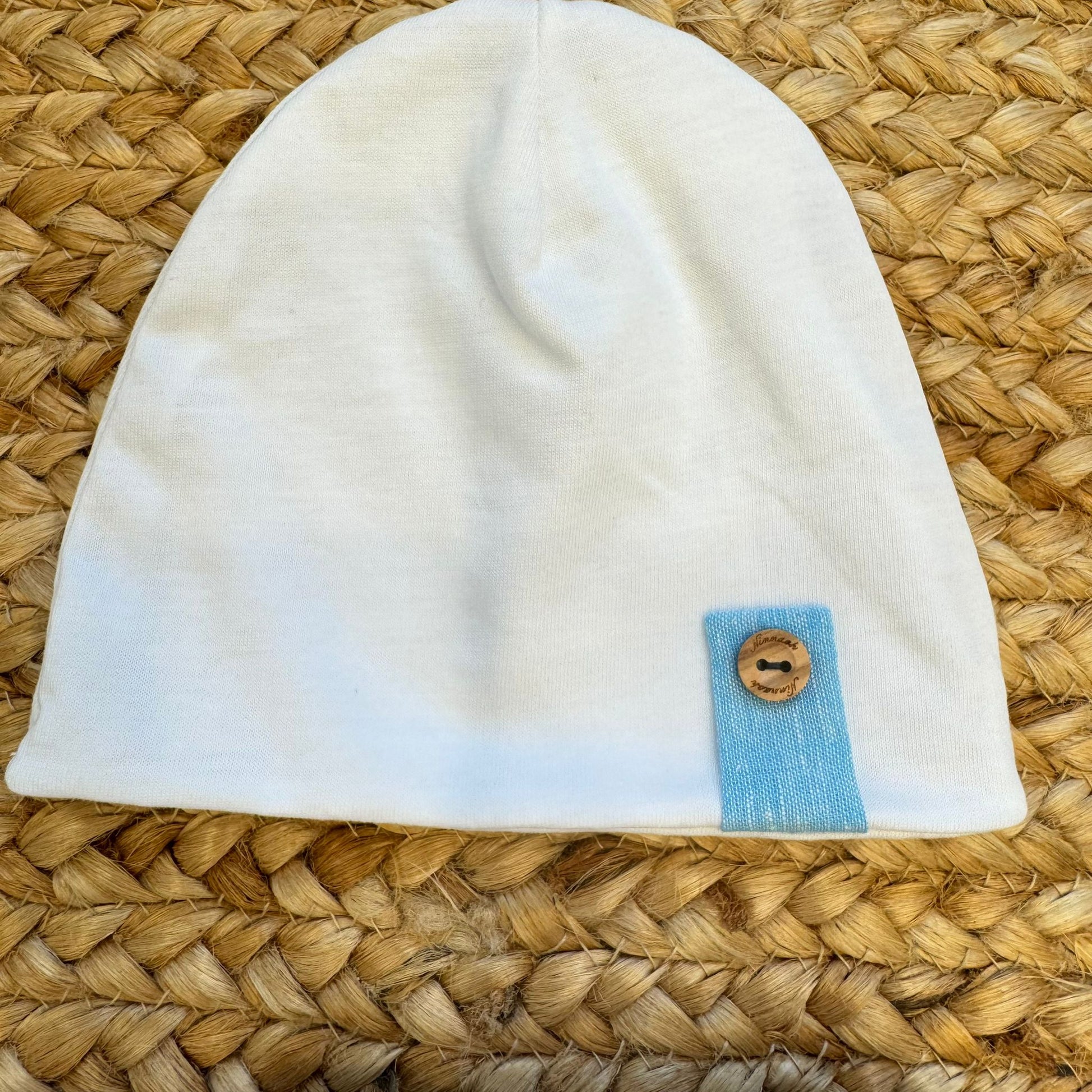 Dettaglio bavetta coordinata in cotone