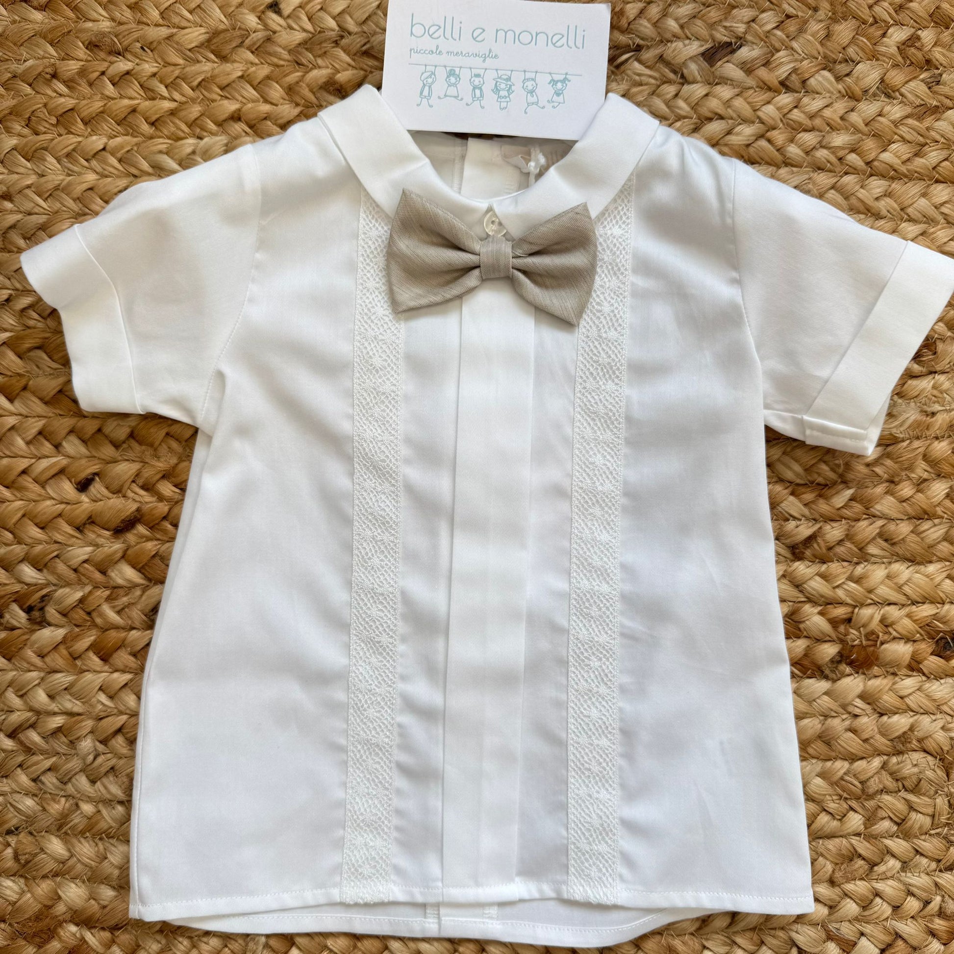 bermuda elegante battesimo bimbo colore beige con pieghe frontali