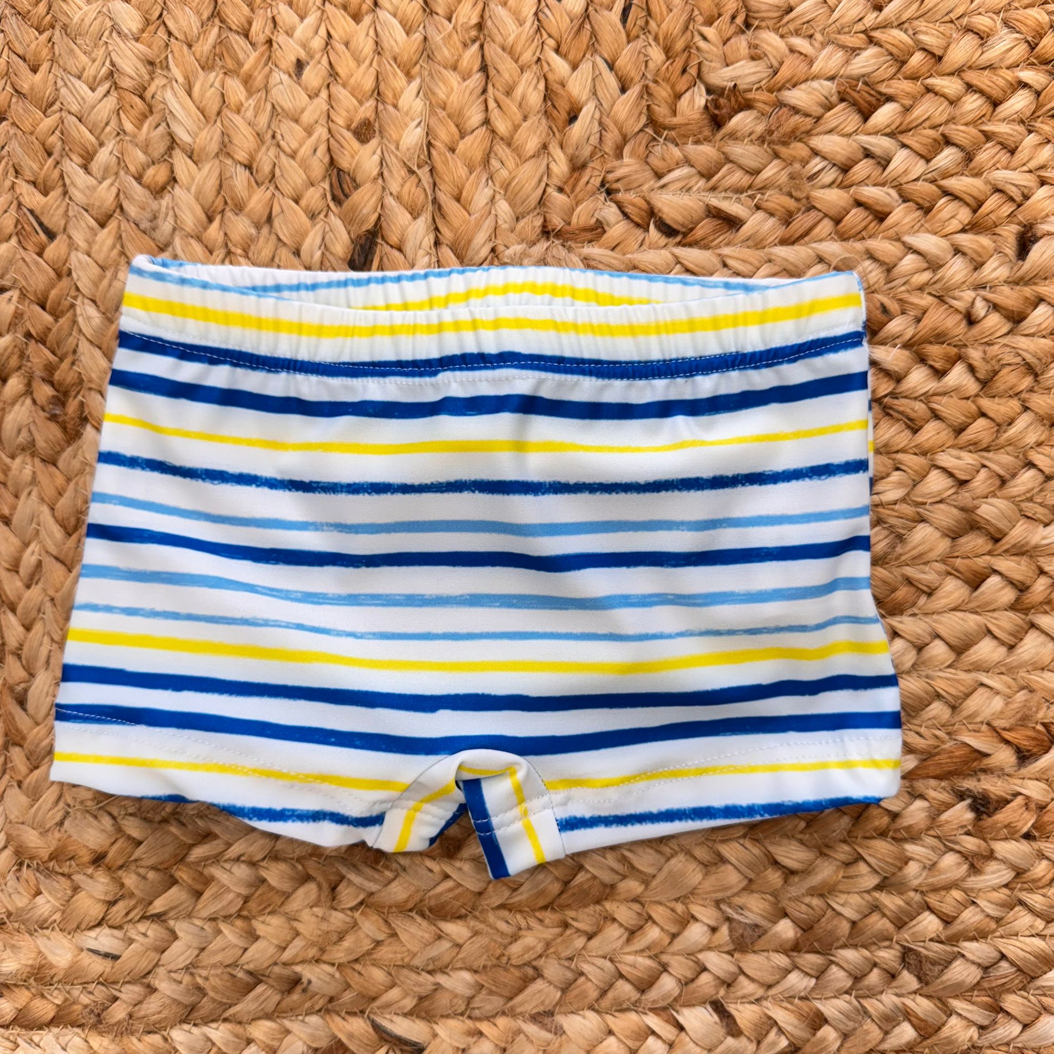 Costume mare bambino con t-shirt pappagallo e boxer rigato