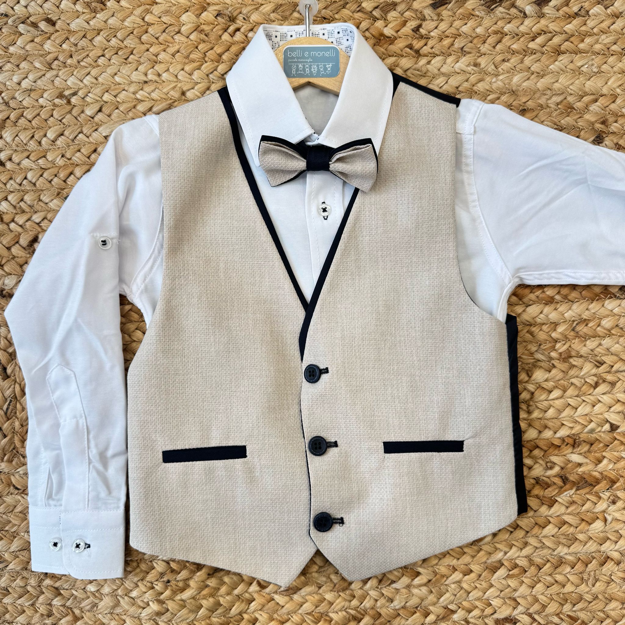 COMPLETO BIMBO BEIGE E BLU – ELEGANTE PER PAGGETTI, CERIMONIE E OCCASIONI SPECIALI