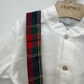 Completo salopette natalizio bimbo Calamaro Baby con camicia bianca e pantaloncini tartan rossi, verdi e blu con bretelle