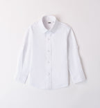 Gilet in maglia, camicia bianca e pantaloni navy per bambino, abbigliamento elegante cerimonia.