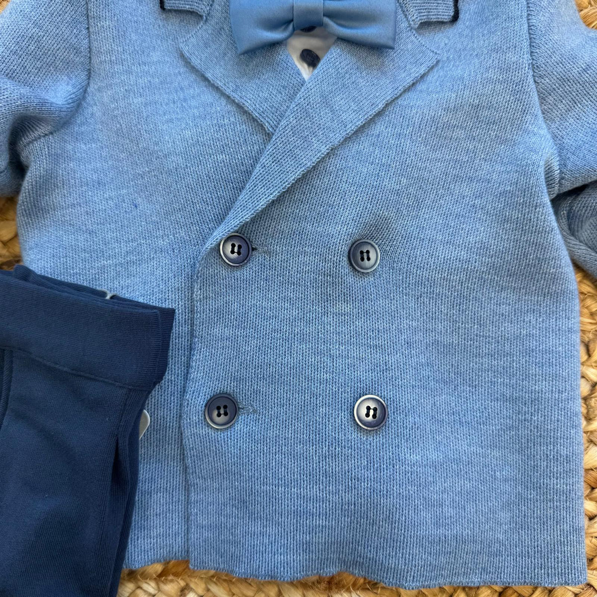 Completo battesimo bimbo azzurro e blu con dettaglio papillon e camicia bianca