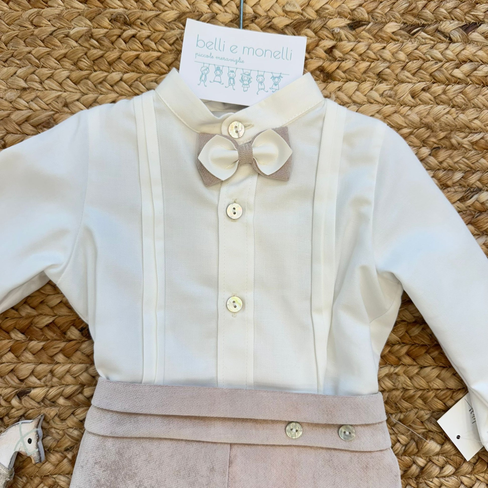 camicia panna con fiocchetto sabbia da cerimonia neonato