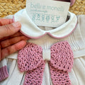 Set nascita uscita clinica neonata in pura lana merino beige e marsala rosa con copertina coordinata.