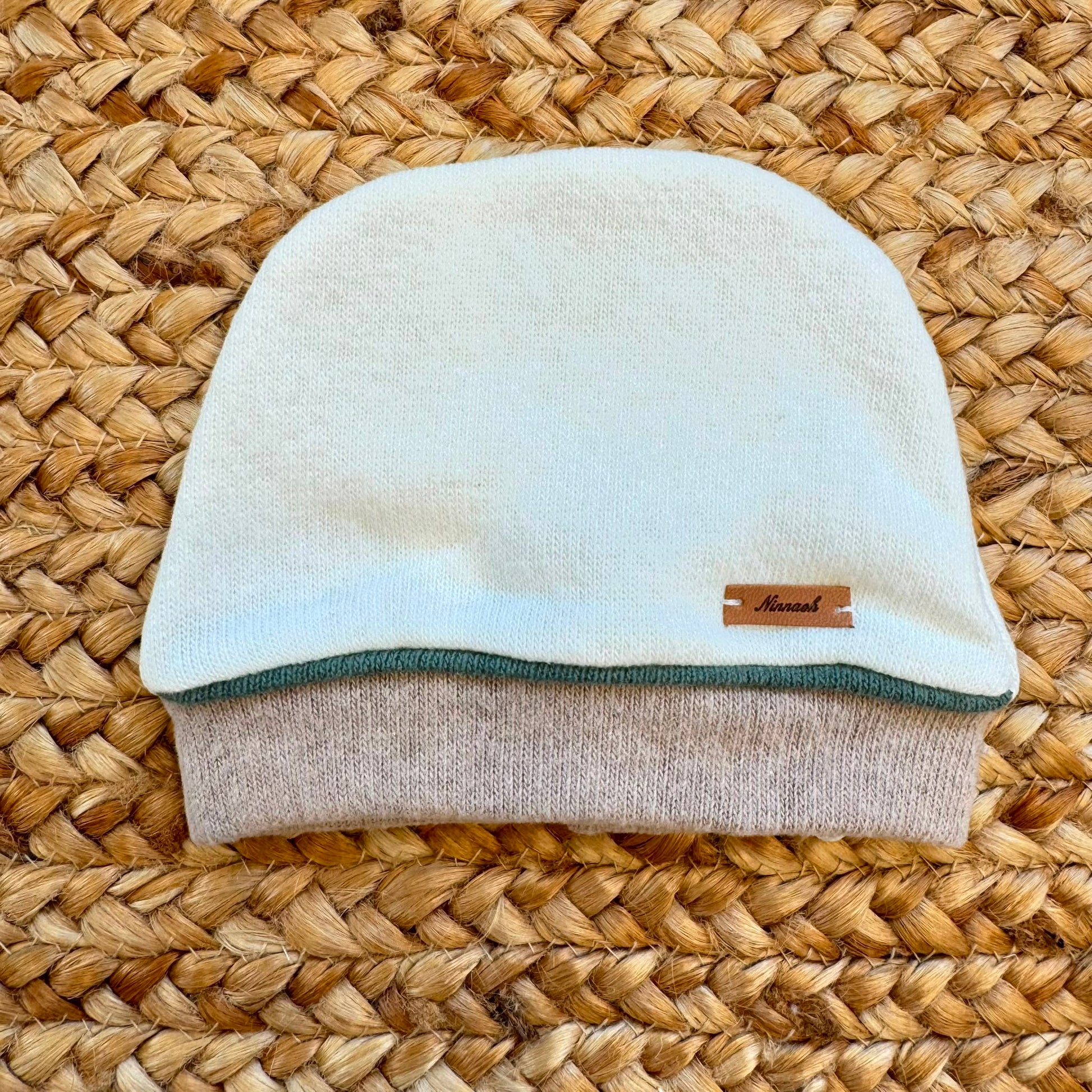 Cappellino neonato in caldo cotone Made in Italy taglia 1 mese per corredino nascita