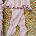cappellino rosa antico con laccetti coordinato uscita clinica