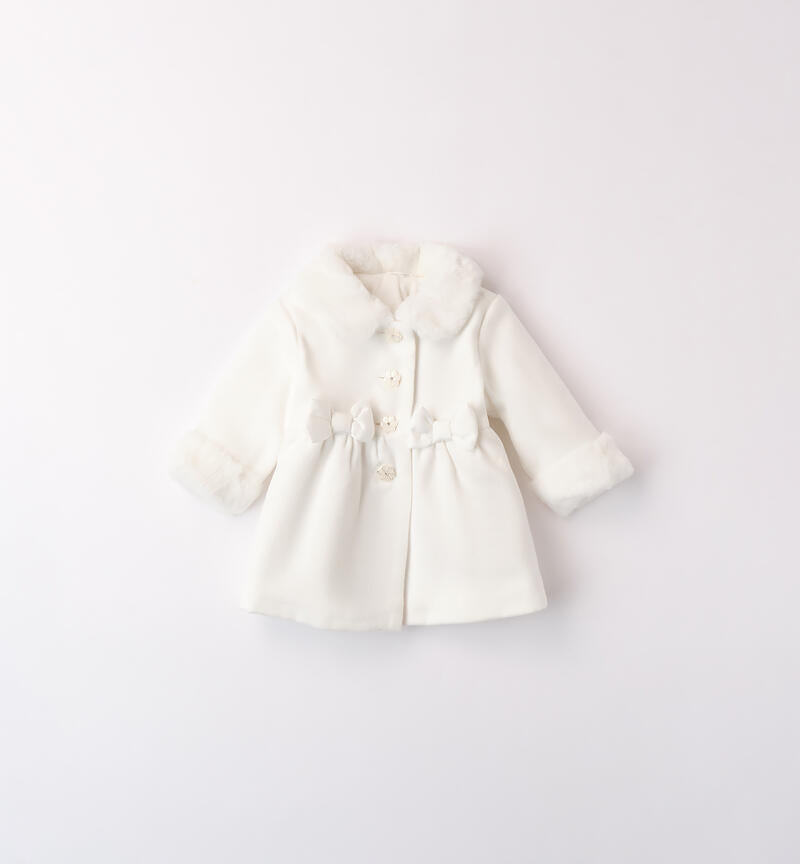 Cappotto bianco con bottoncini fiore