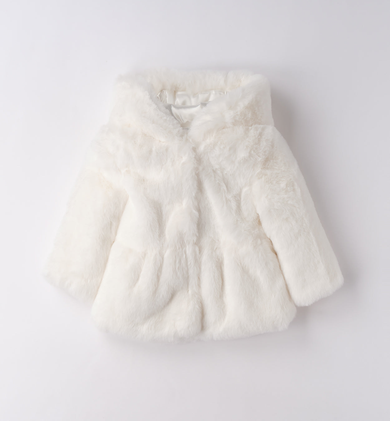 cappotto bambina in eco pelliccia panna fronte