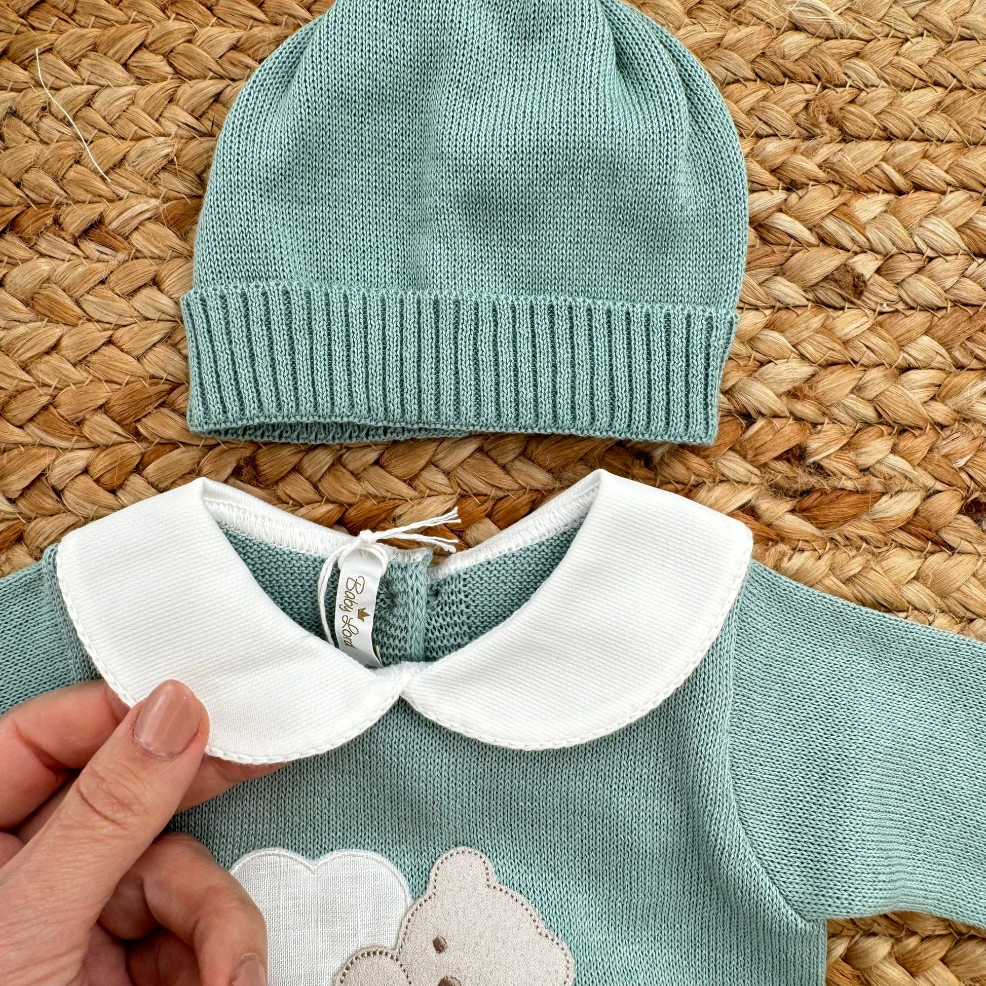 colletto bianco maglia uscita clinica neonato