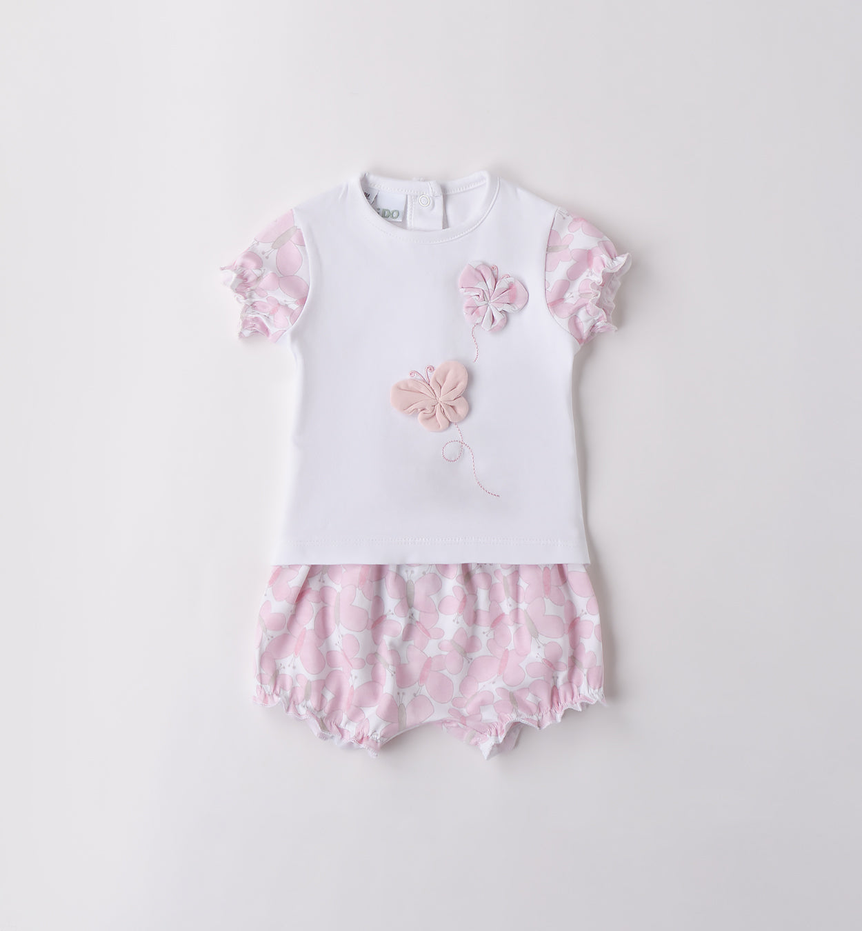 Completino estivo per neonata con maglietta bianca e shorts fantasia farfalle